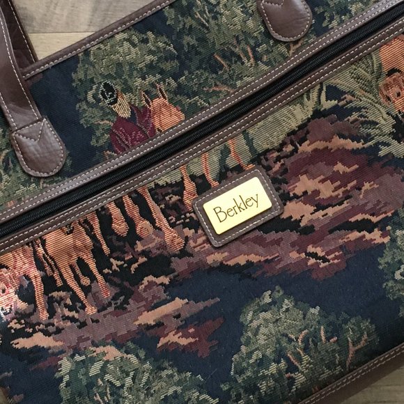 90s Vintage Berkley Tapestry Hunting Tote - Picture 3 of 15